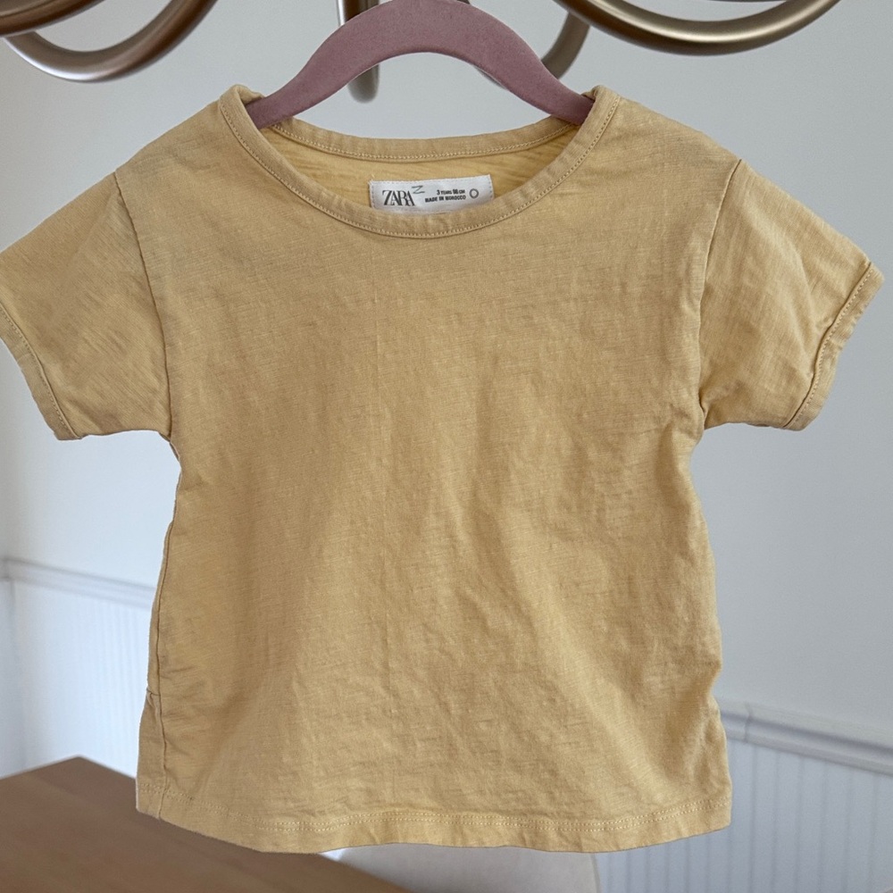 Zara Toddler 3T Mustard Short-Sleeve Tee
